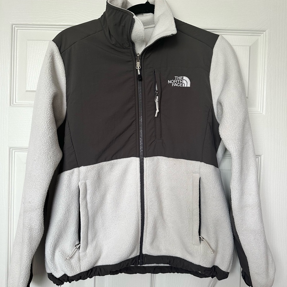 The North Face Women’s White Fleece Jacket